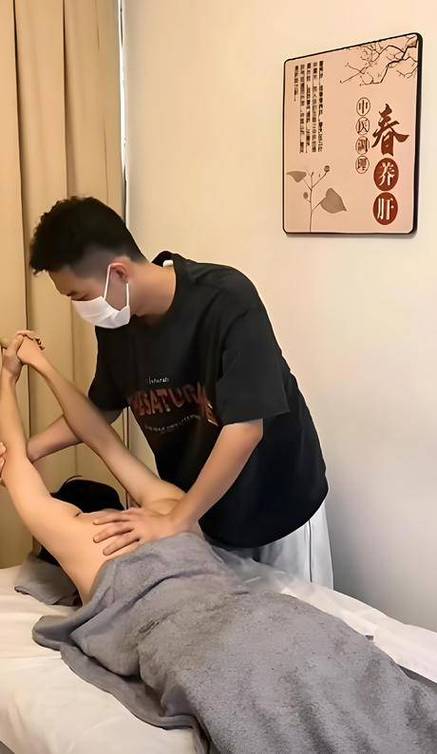 我要看黄色录像成年人看的黄色录像的相关介绍