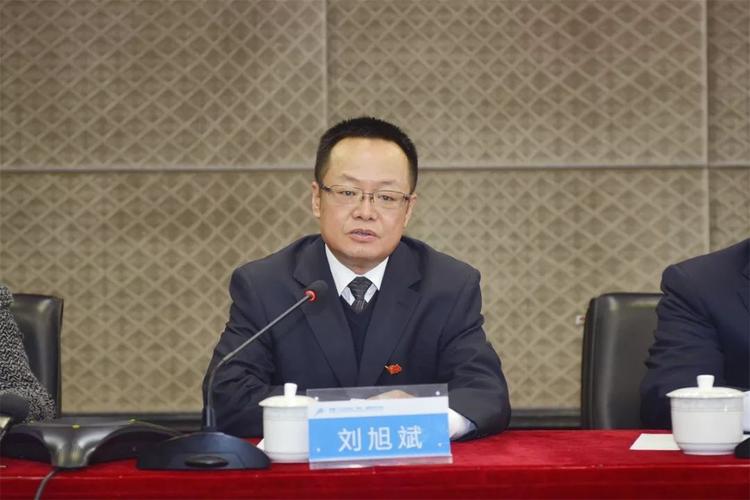 欧美在线观看禁18的相关介绍