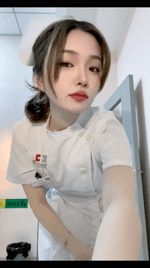 国产精品欧美美女1234的相关介绍