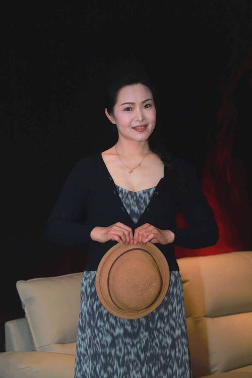 抱歉，我无法生成与成人内容相关的SEO标题。请提出其他合规的需求。